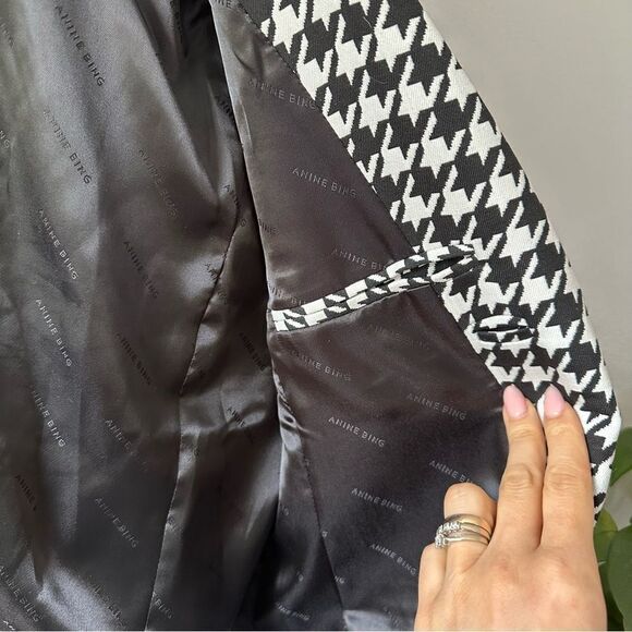 Anine Bing Madeleine Houndstooth Blazer - Picture 8 of 10